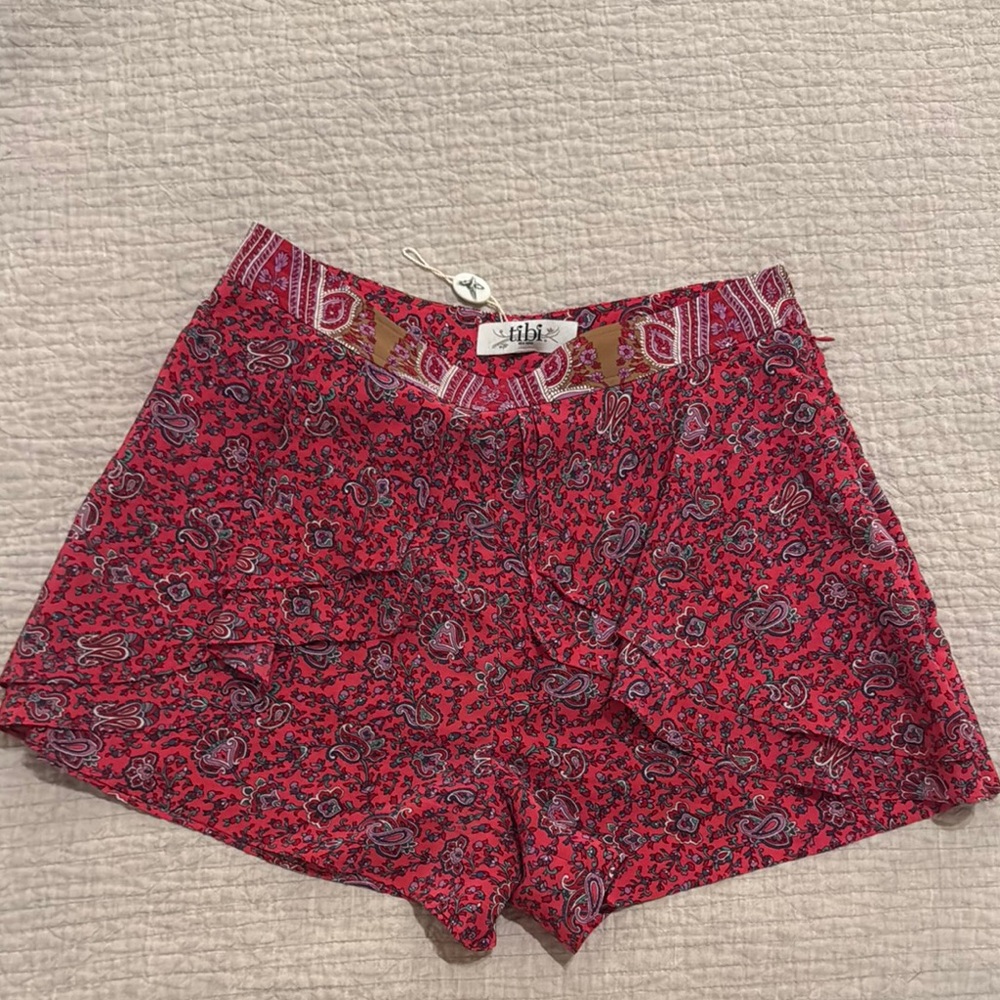 Silk side zip Tibi Paisley Print skirt like Shorts sz 2. Like new!